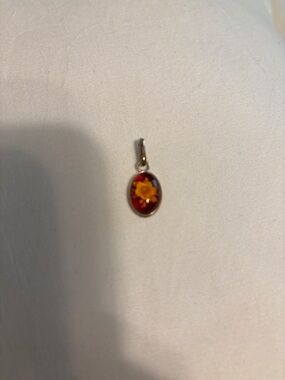 Oval Amber-Style Floral Pendant in Red and Yellow
